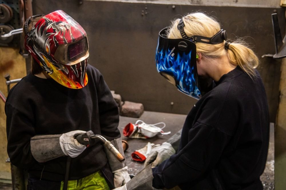 Miras Hydraulikk Employees - welding gear on