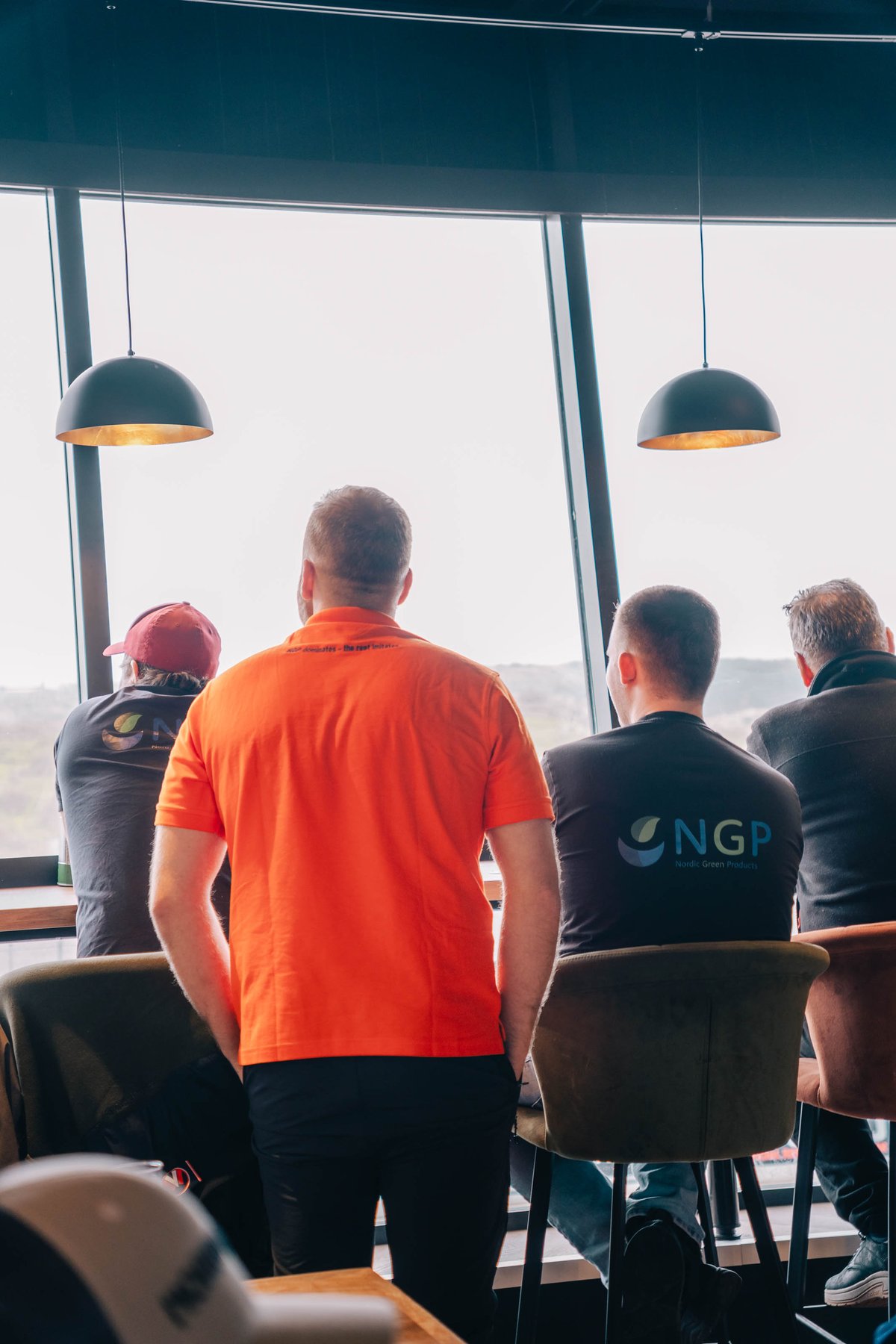 NGP team waiting in for F1 simulator